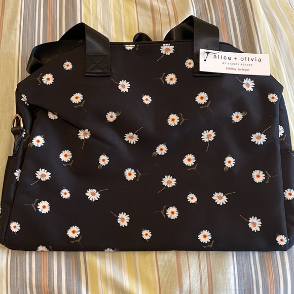 Alice + Olivia Duffle bag - Picture 2 of 4